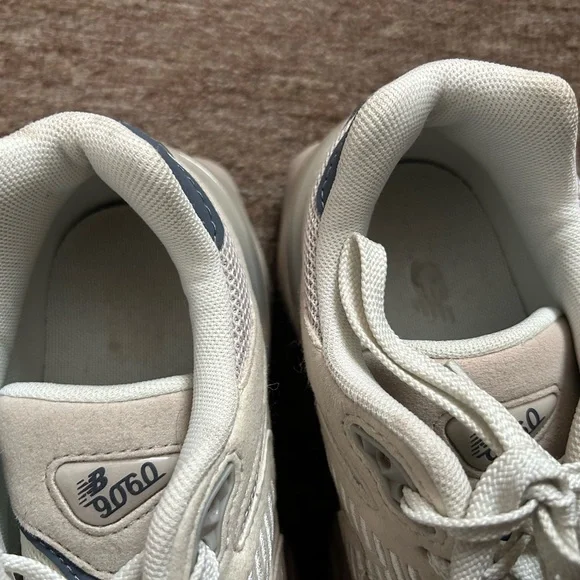 New Balance 9060 - Picture 6 of 8